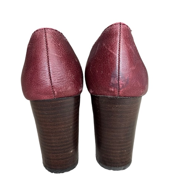 Fossil Maddox Burgundy Leather Stacked Heel Buckle Pumps Sz 7.5 Y2K Vintage - Picture 7 of 12